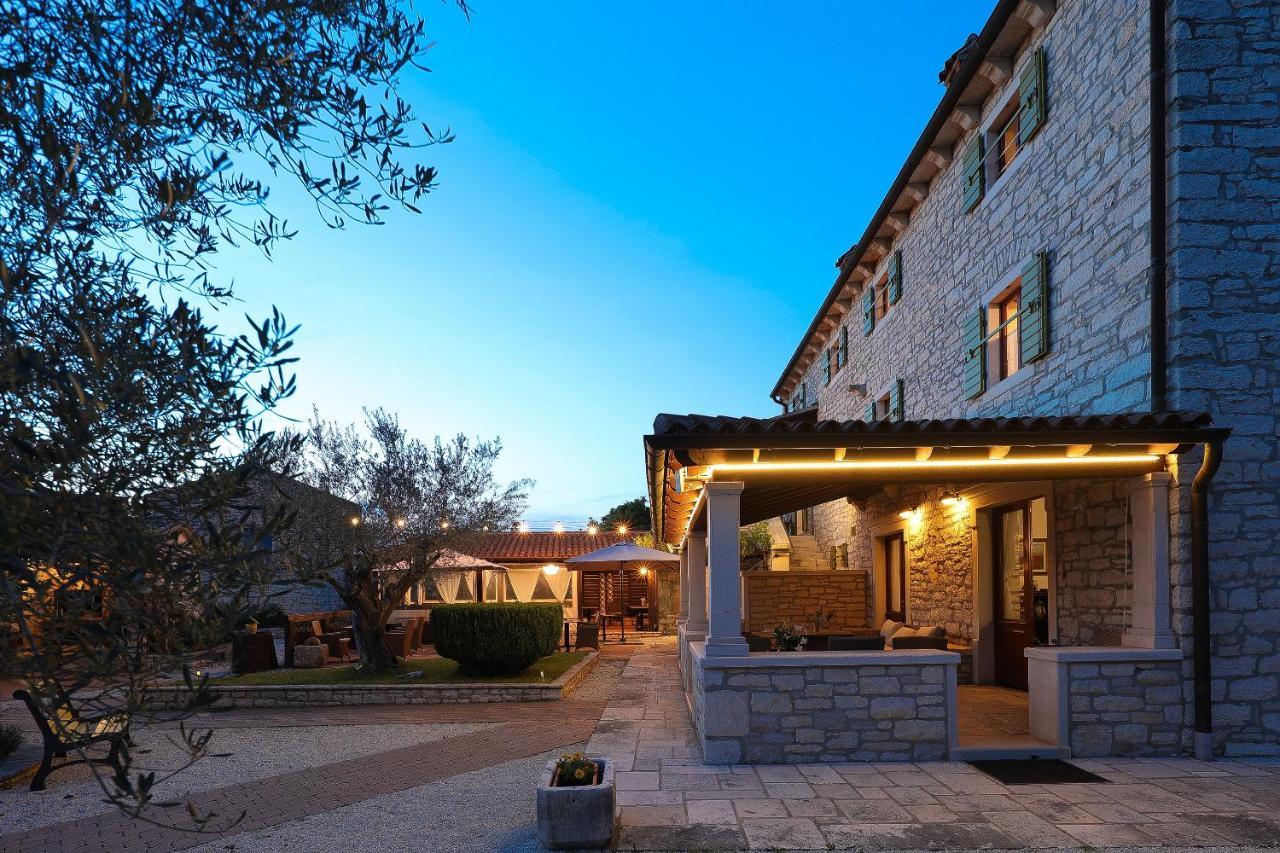 Casa Rustica Dva Baladura Apartments Kanfanar Exterior photo